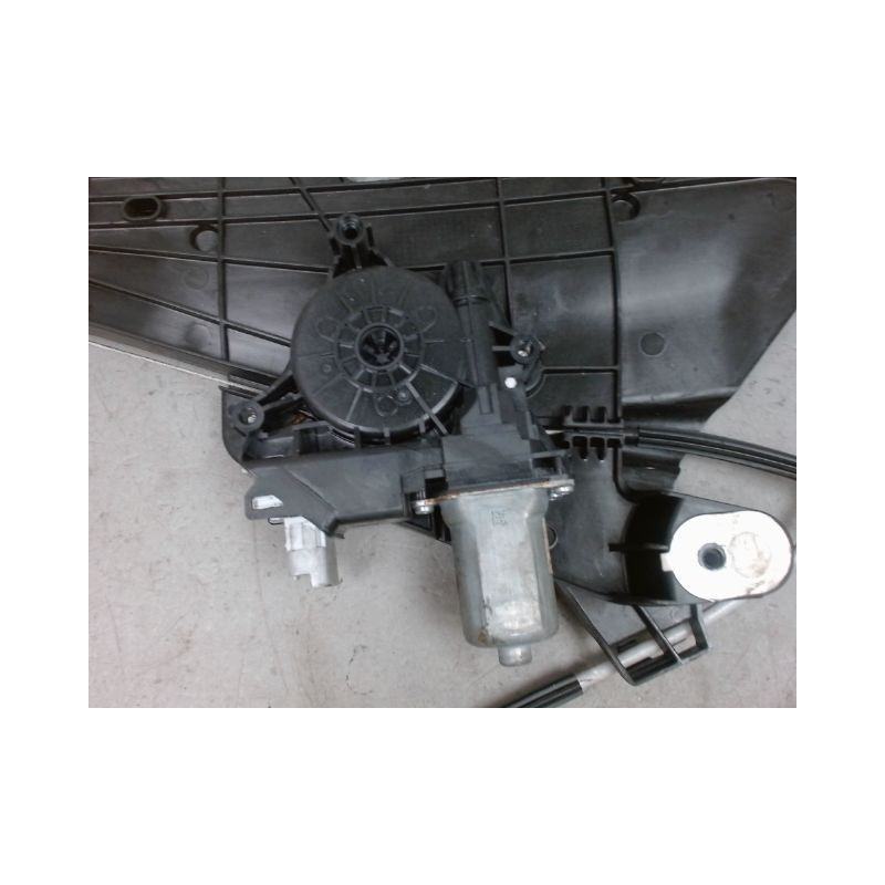 MECANISME+MOTEUR LEVE-GLACE AVANT DROIT PEUGEOT 208