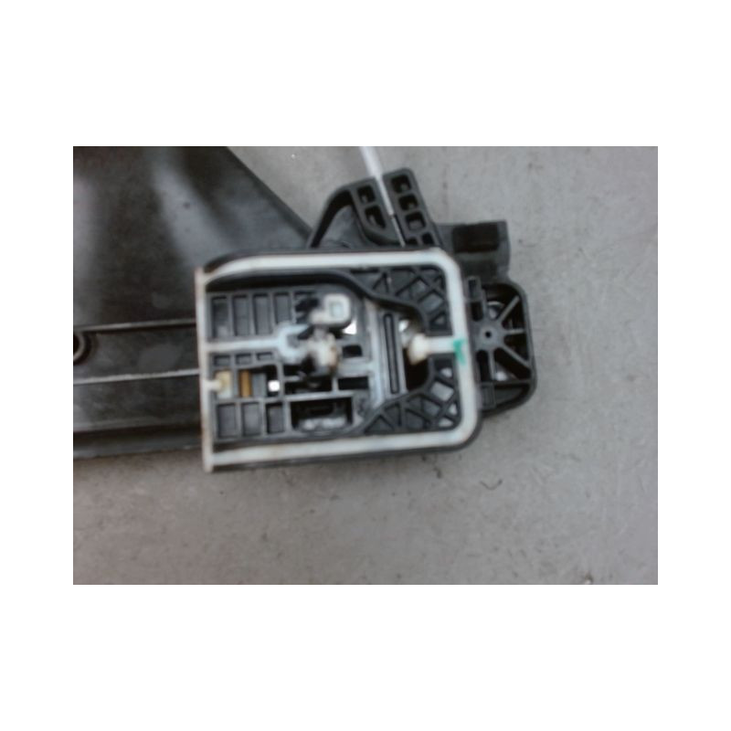 MECANISME+MOTEUR LEVE-GLACE AVANT DROIT PEUGEOT 208