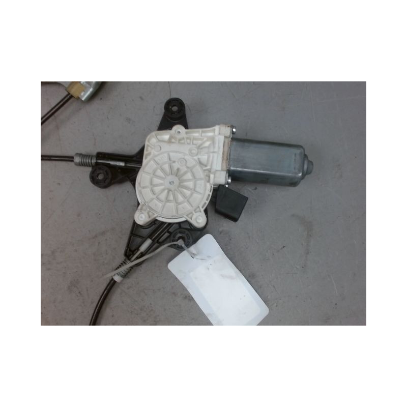 MECANISME+MOTEUR LEVE-GLACE AVANT DROIT MERCEDES VITO COMBI LONG 2003-
