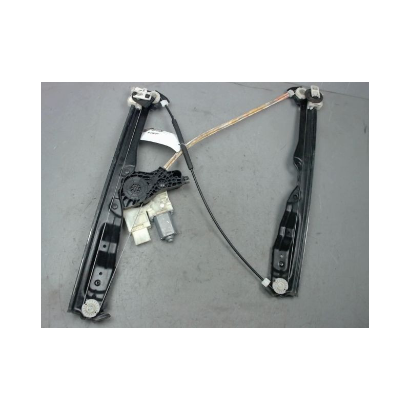 MECANISME+MOTEUR LEVE-GLACE AVANT GAUCHE PEUGEOT 308