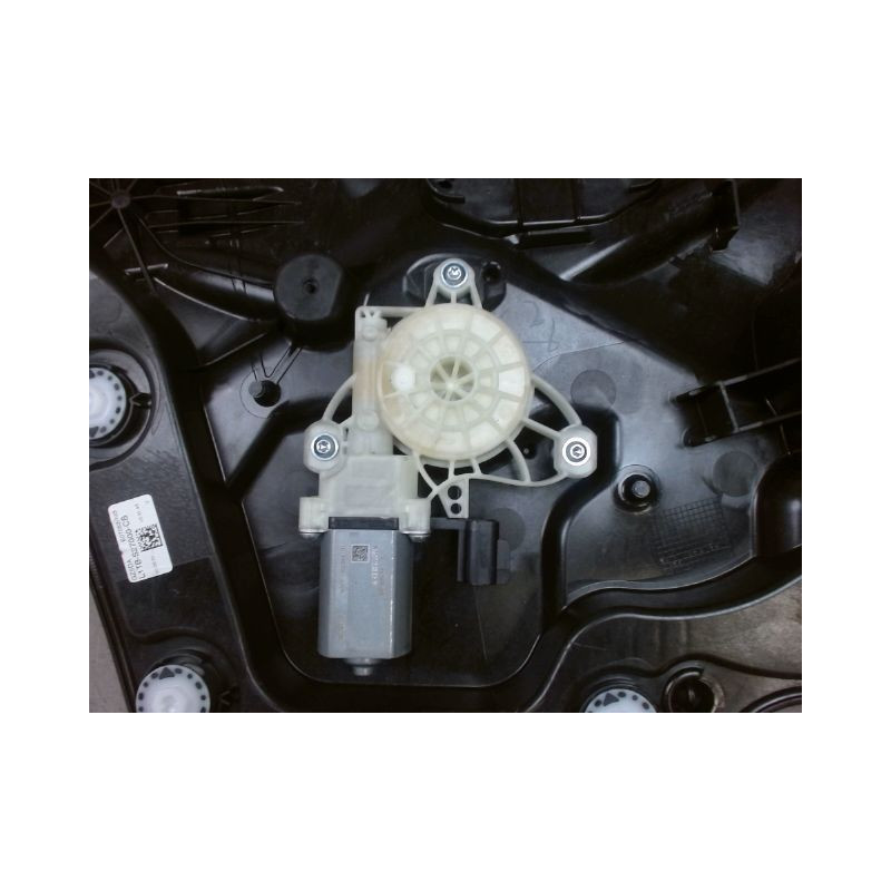 MECANISME+MOTEUR LEVE-GLACE ARRIERE DROIT FORD PUMA