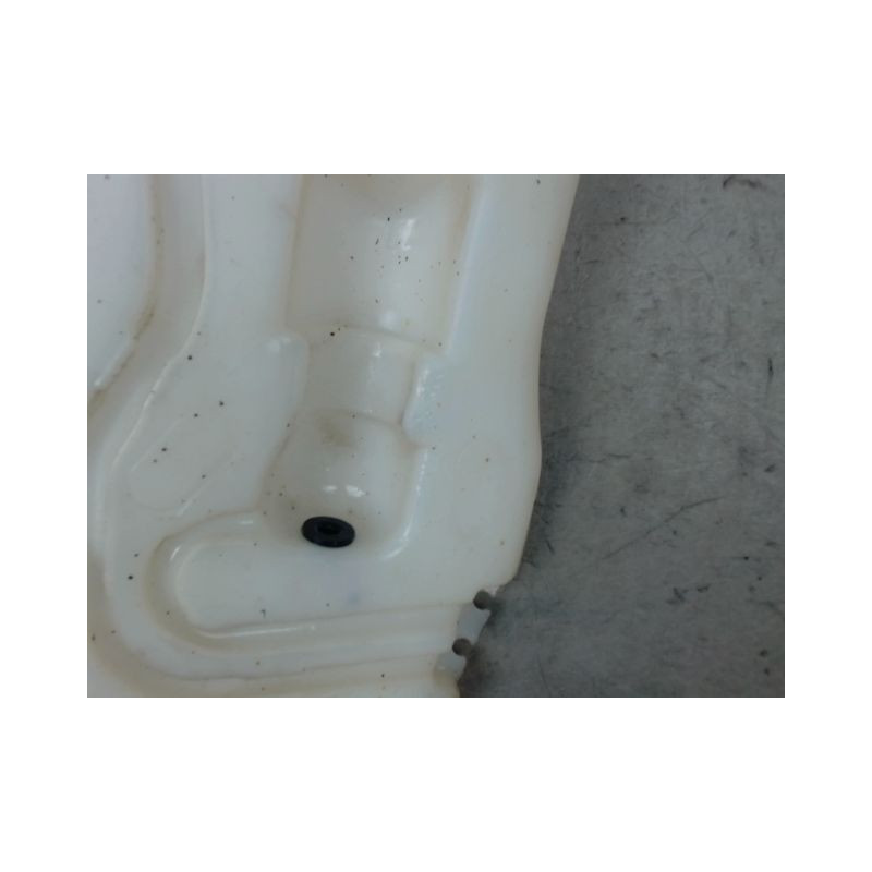 RESERVOIR LAVE-GLACE AVANT NISSAN QASHQAI