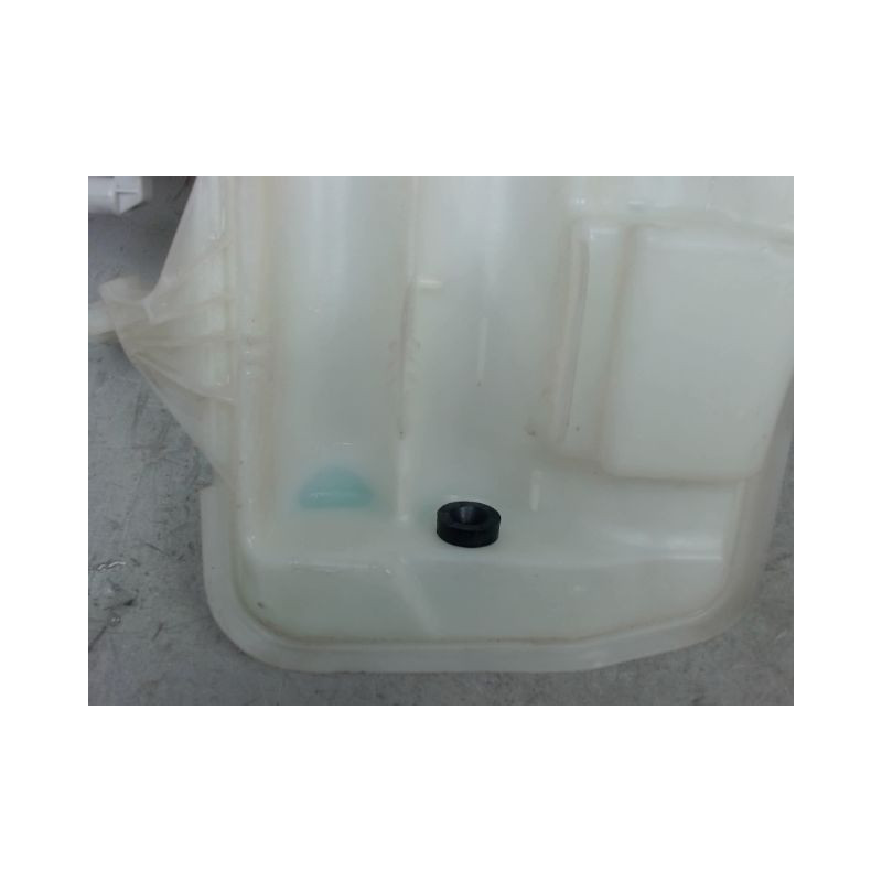 RESERVOIR LAVE-GLACE AVANT B.M.W. SERIE 3