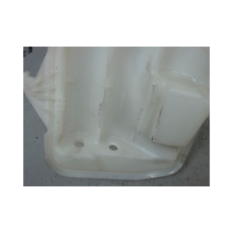 RESERVOIR LAVE-GLACE AVANT B.M.W. SERIE 1