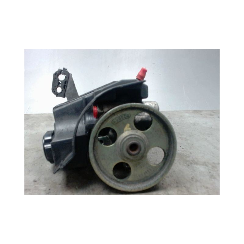 POMPE DIRECTION ASSISTEE PEUGEOT 206
