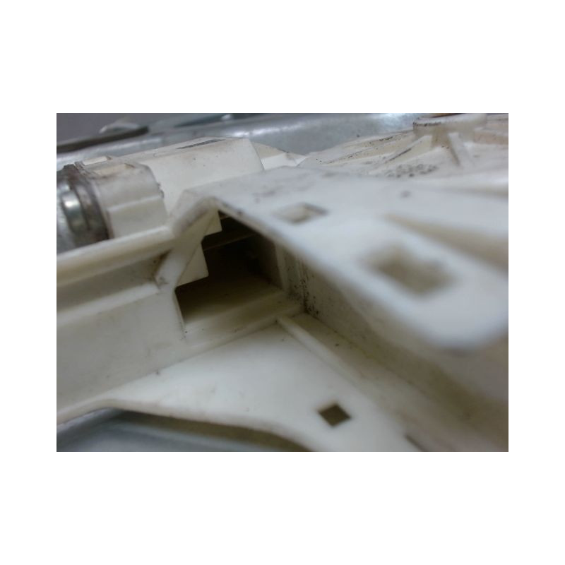 MECANISME+MOTEUR LEVE-GLACE AVANT GAUCHE FORD FOCUS C-MAX 03-07