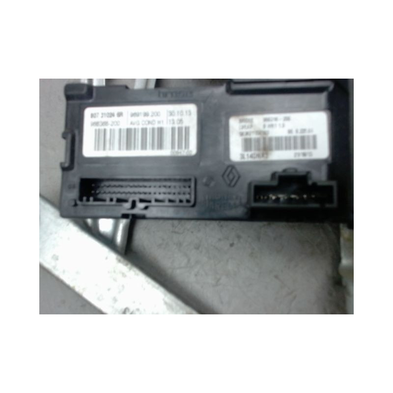 MECANISME+MOTEUR LEVE-GLACE AVANT GAUCHE RENAULT MEGANE