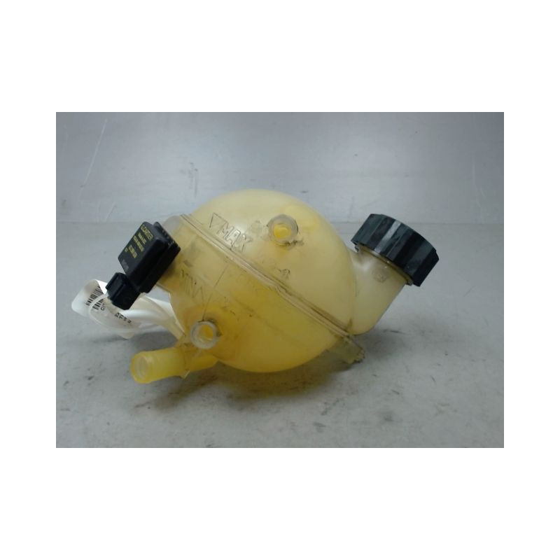 VASE EXPANSION CITROEN C4