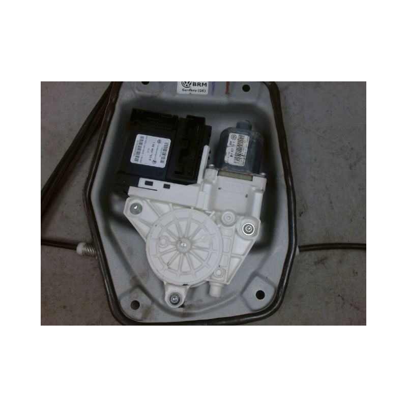 MECANISME+MOTEUR LEVE-GLACE AVANT DROIT VOLKSWAGEN GOLF V 2003-2009