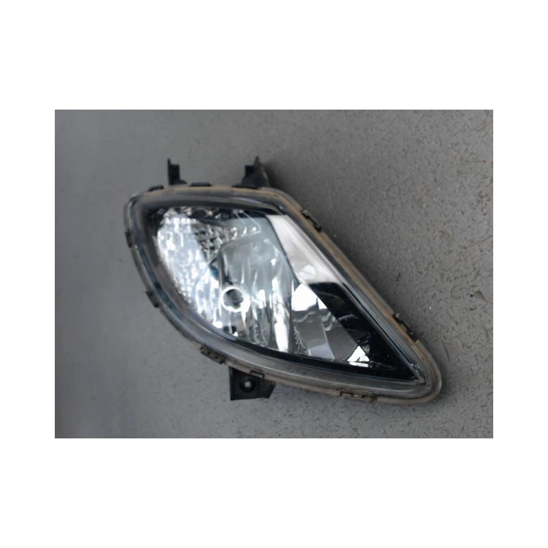 PHARE ANTIBROUILLARD AVANT DROIT HYUNDAI IX20