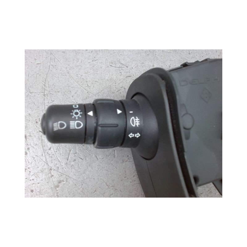 COMMANDE ECLAIRAGE RENAULT CLIO