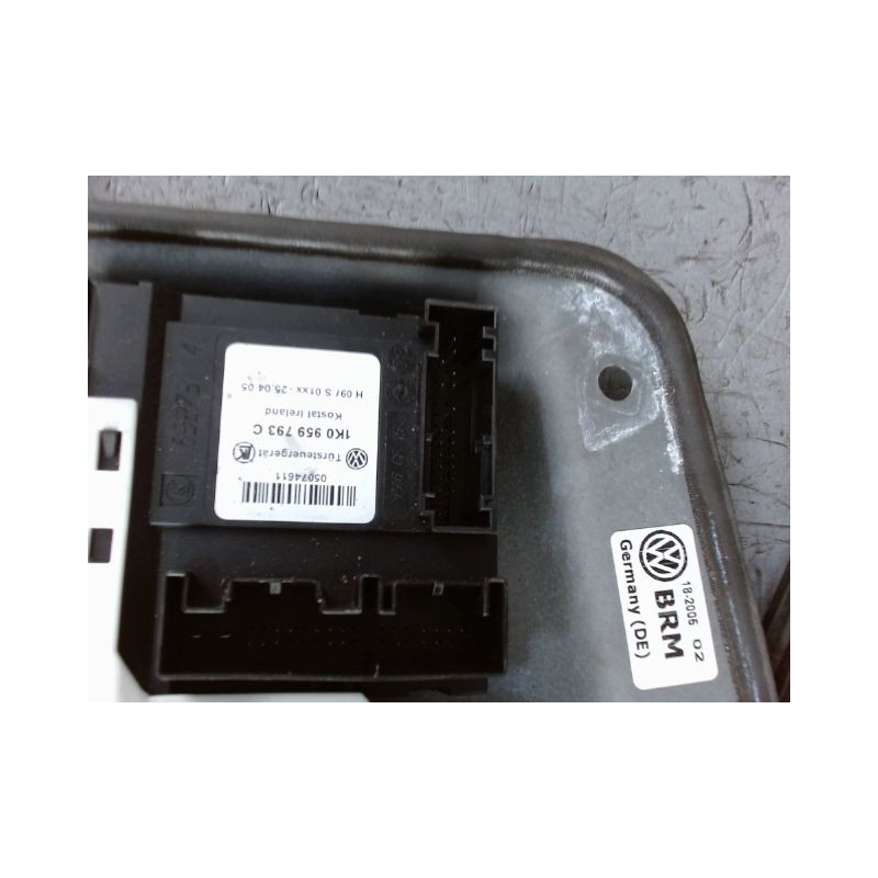 MECANISME+MOTEUR LEVE-GLACE AVANT GAUCHE VOLKSWAGEN GOLF