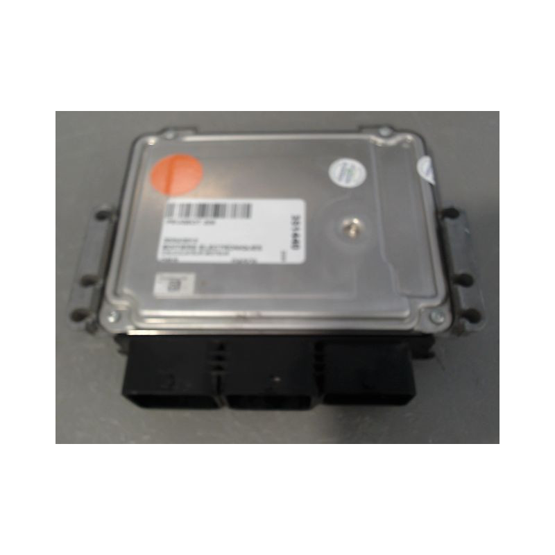 CALCULATEUR MOTEUR PEUGEOT 208