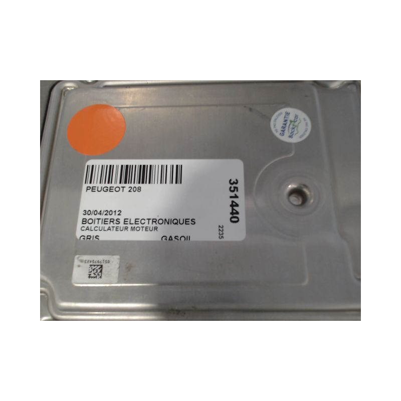 CALCULATEUR MOTEUR PEUGEOT 208