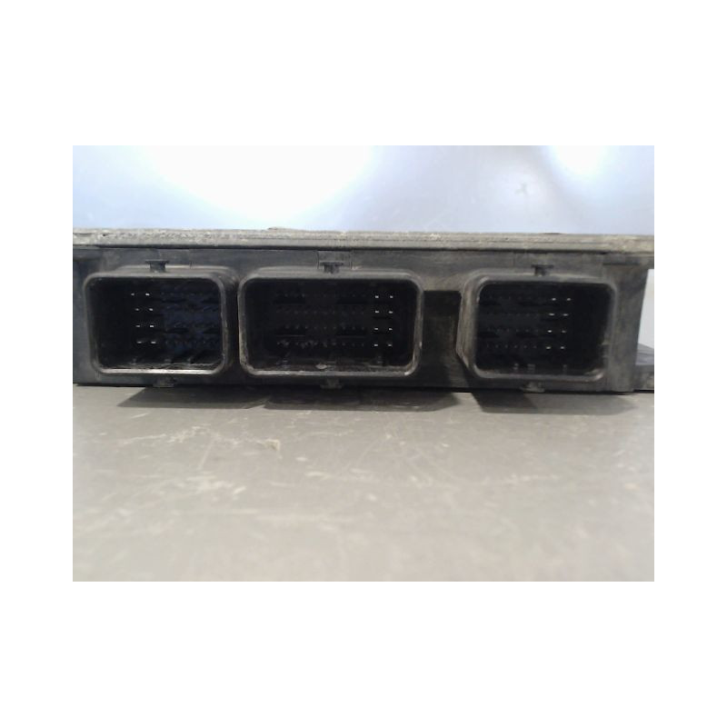 CALCULATEUR MOTEUR RENAULT CLIO II PH.2 01-06