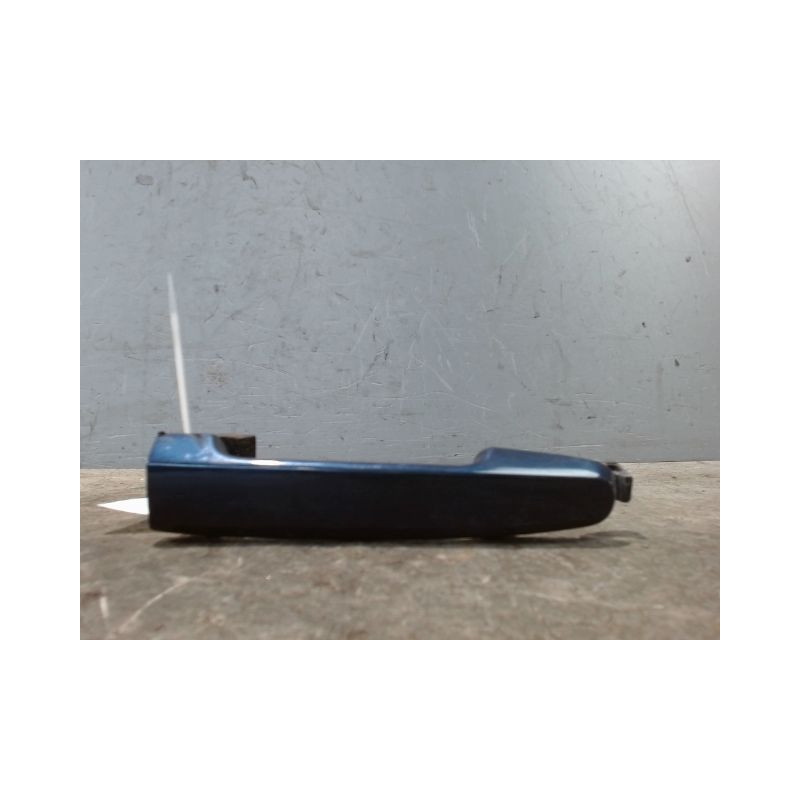 POIGNEE EXTERIEURE PORTE AVANT DROIT TOYOTA COROLLA 2004-