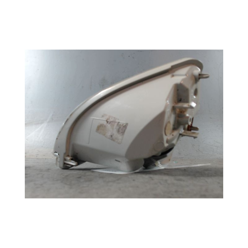 CLIGNOTANT DROIT RENAULT TWINGO 2 2010-