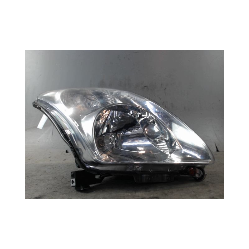 PHARE DROIT SUZUKI SWIFT 3P