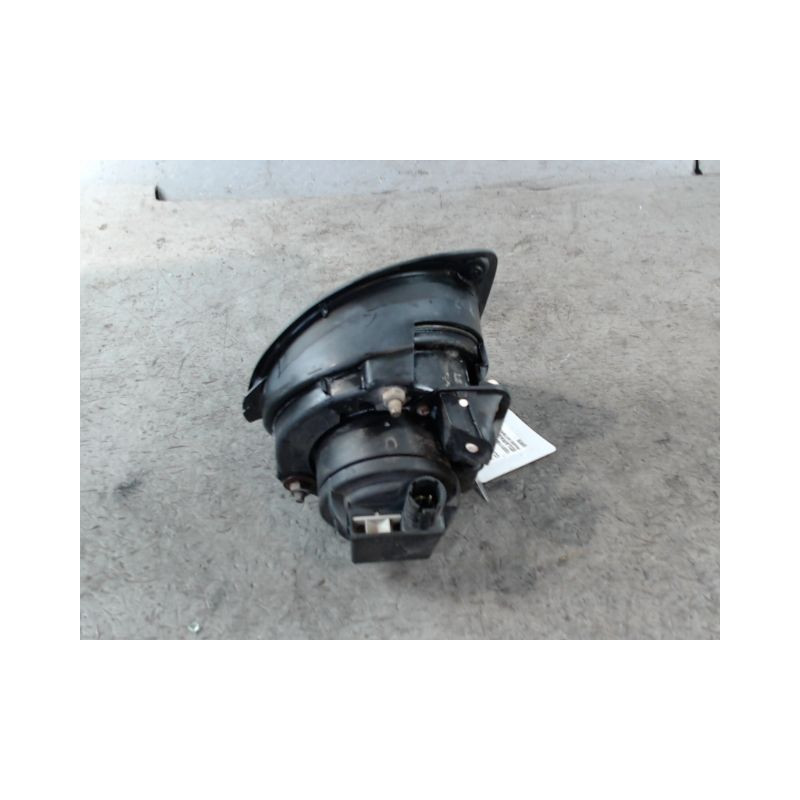 PHARE ANTIBROUILLARD AVANT DROIT RENAULT CLIO II PH.1 98-2001