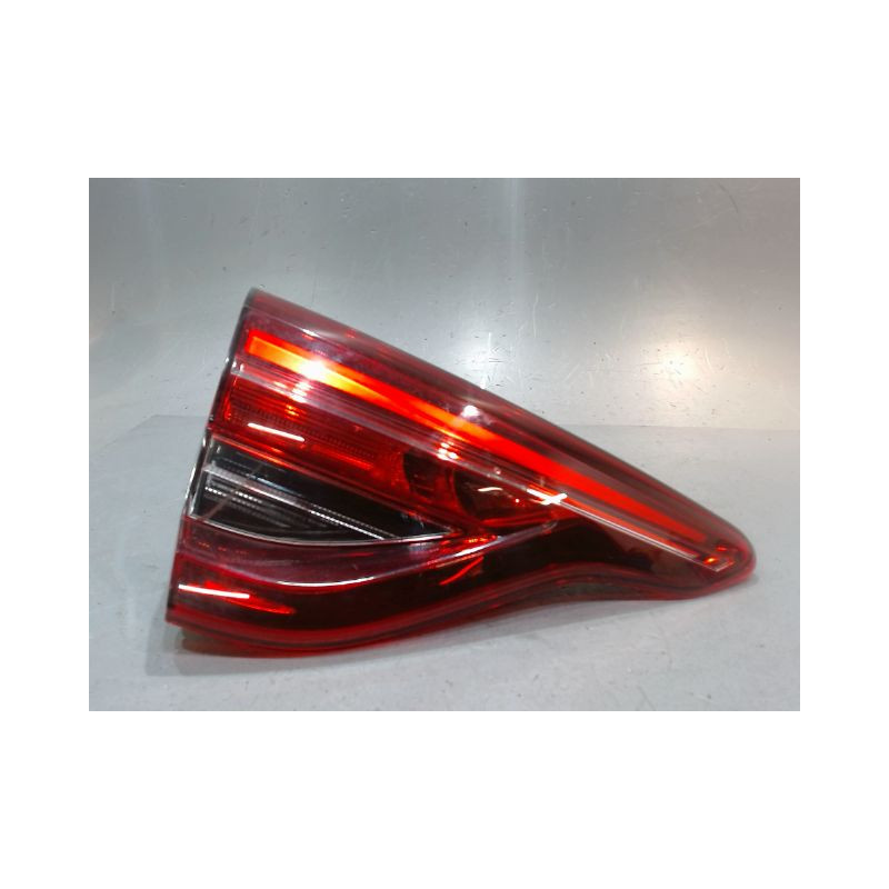 FEU ARRIERE INTERIEUR GAUCHE RENAULT CLIO