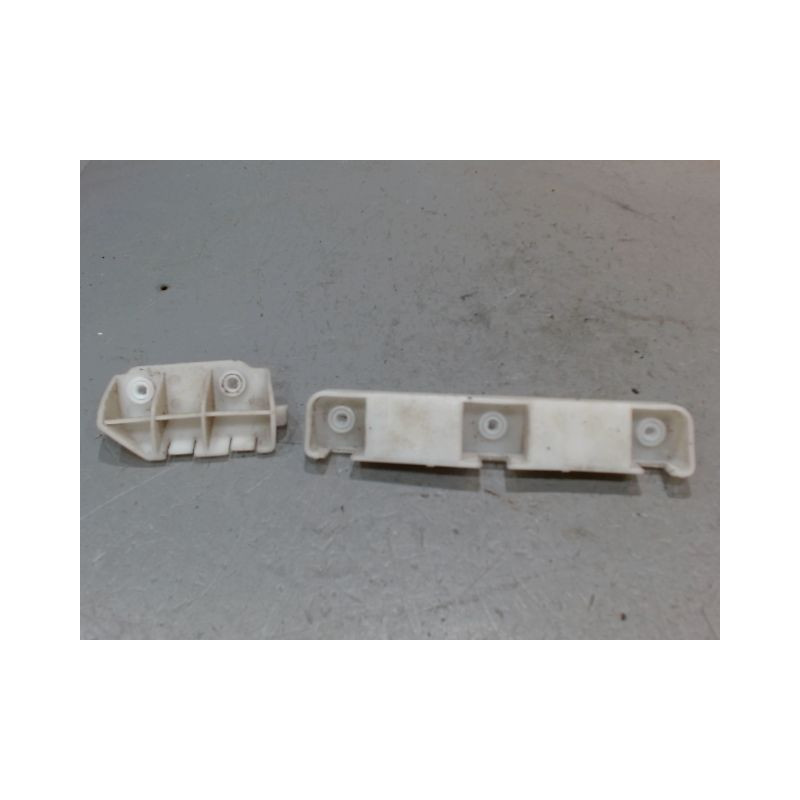 SUPPORT PARE-CHOC ARD NISSAN QASHQAI