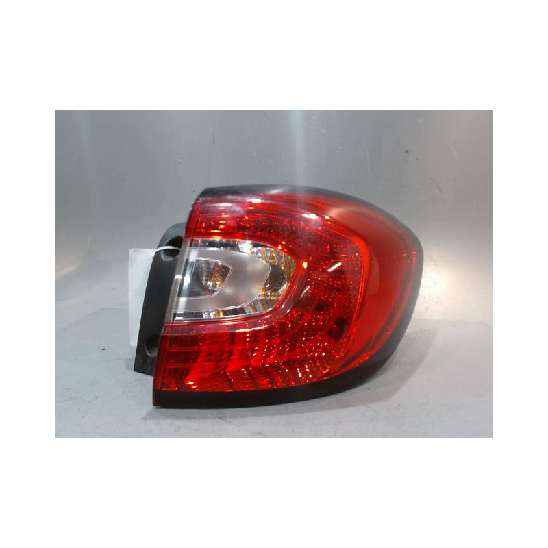 FEU ARRIERE DROIT RENAULT CAPTUR