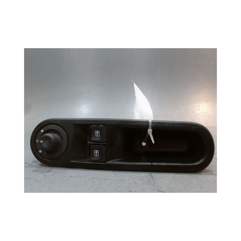 COMMANDE LEVE-GLACE PORTE AVG RENAULT TWINGO