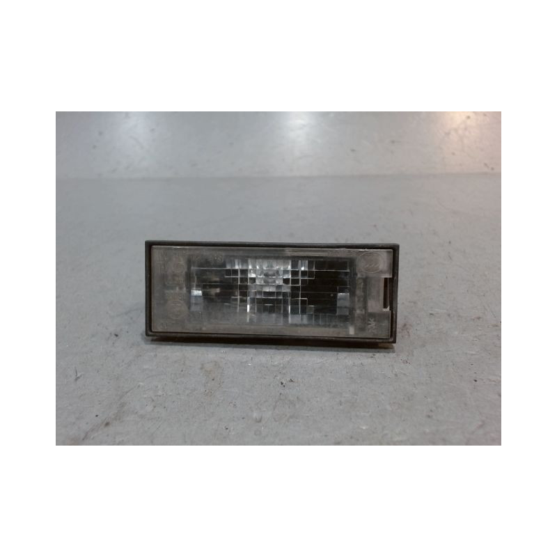 ECLAIREUR PLAQUE DE POLICE GAUCHE RENAULT TWINGO