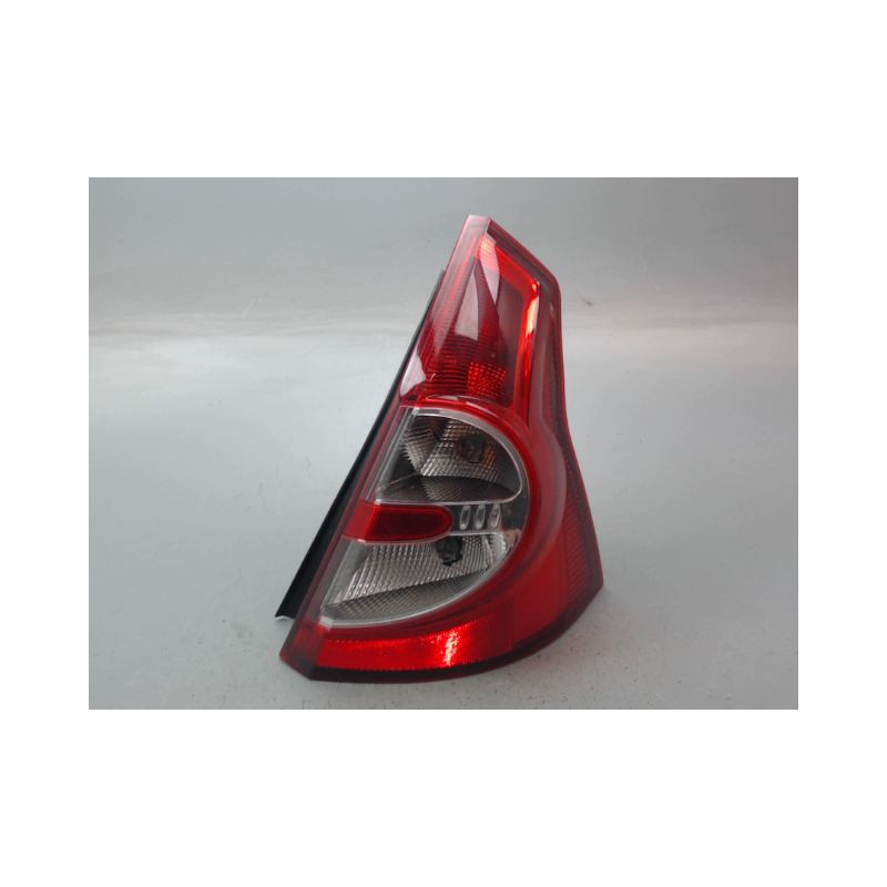 FEU ARRIERE DROIT DACIA SANDERO I 2008-2012