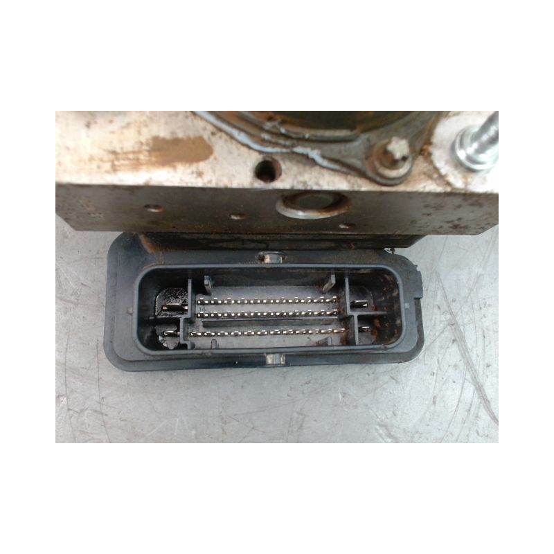 UNITE HYDRAULIQUE ABS RENAULT MASTER