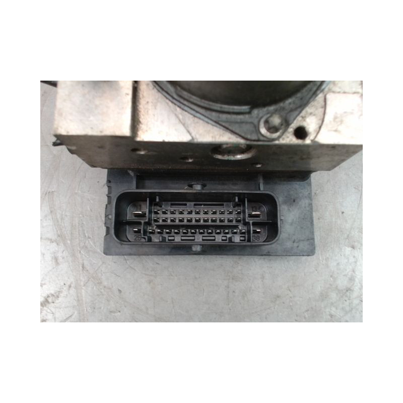 UNITE HYDRAULIQUE ABS AUDI A4