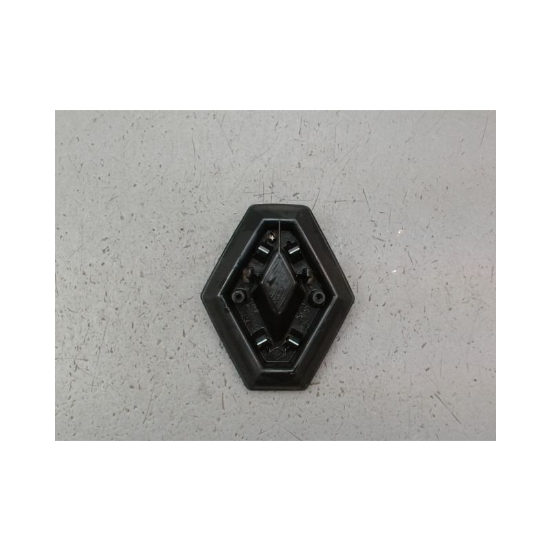 SIGLE CALANDRE RENAULT TWINGO II Phase 1 2007-2011