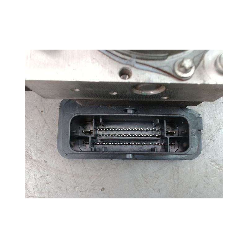 UNITE HYDRAULIQUE ABS OPEL KARL