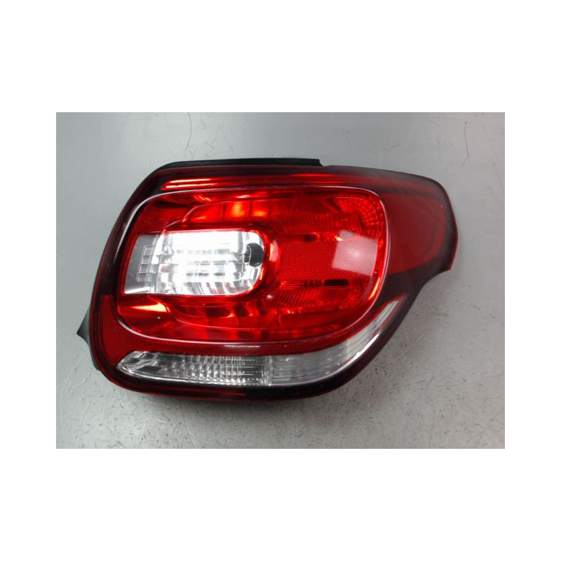FEU ARRIERE DROIT CITROEN DS3 Phase 1 (A55) 2009-2014