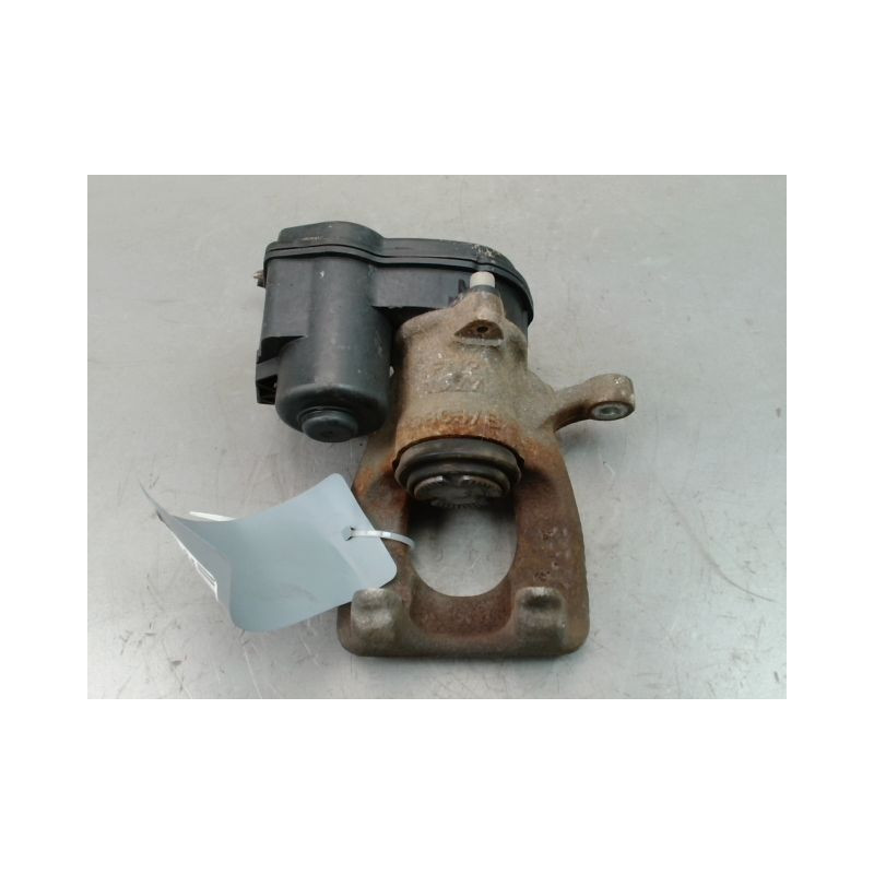 ETRIER DE FREIN ARRIERE DROIT NISSAN QASHQAI BREAK II Phase 1 2014-...