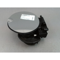 VOLET DE TRAPPE CARBURANT