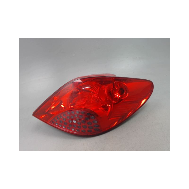 FEU ARRIERE DROIT PEUGEOT 207 2006-2013