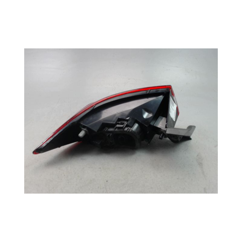 FEU ARRIERE DROIT RENAULT CLIO IV Phase 1 2012-...