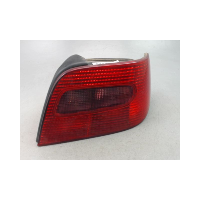 FEU ARRIERE DROIT CITROEN XSARA Phase 2 2000-2004