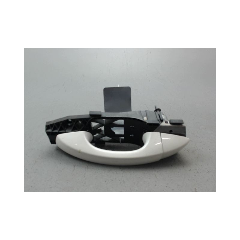 POIGNEE EXTERIEURE PORTE AVANT GAUCHE SKODA FABIA 2007-