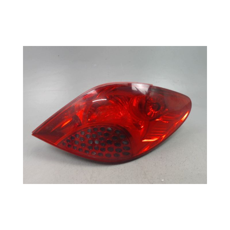 FEU ARRIERE DROIT PEUGEOT 207 2006-2013