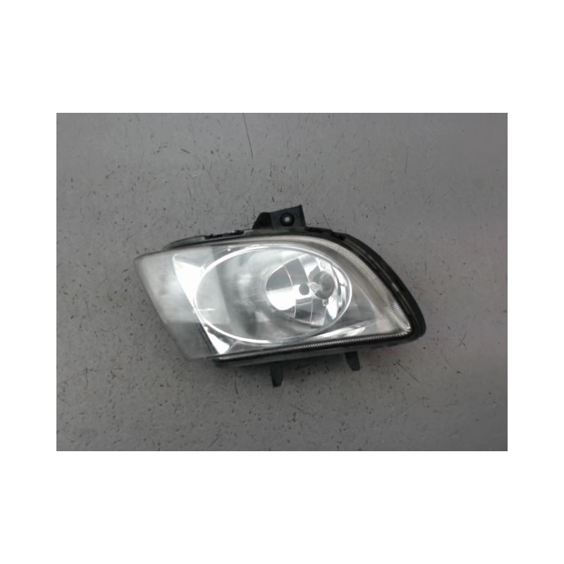 PHARE ANTIBROUILLARD AVANT DROIT HYUNDAI I 30 I Phase 1 2007-2010