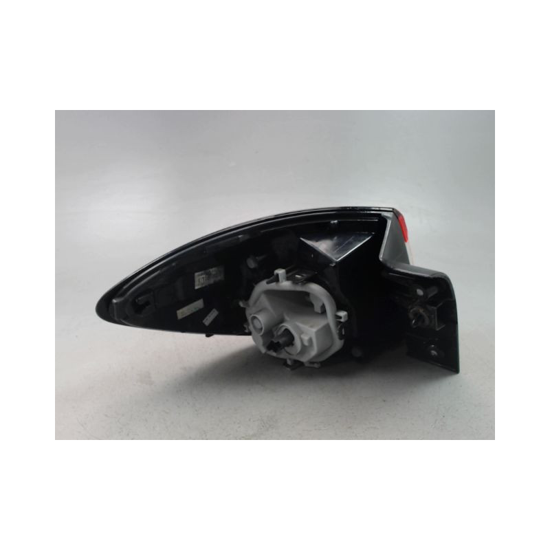 FEU ARRIERE DROIT RENAULT CAPTUR Phase 1 2013-...