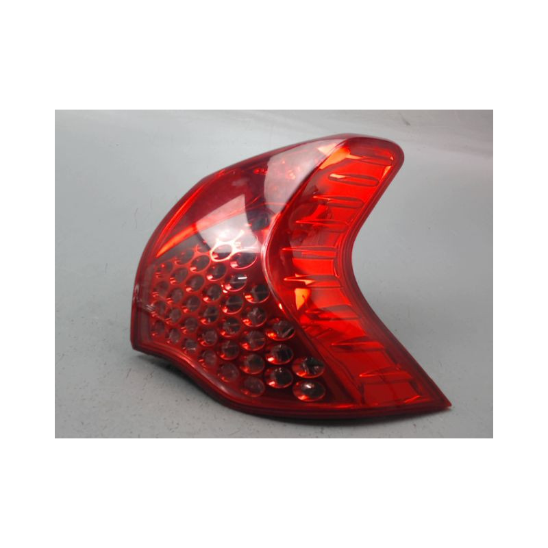 FEU ARRIERE DROIT PEUGEOT 3008 BREAK I Phase 1 2009-2013