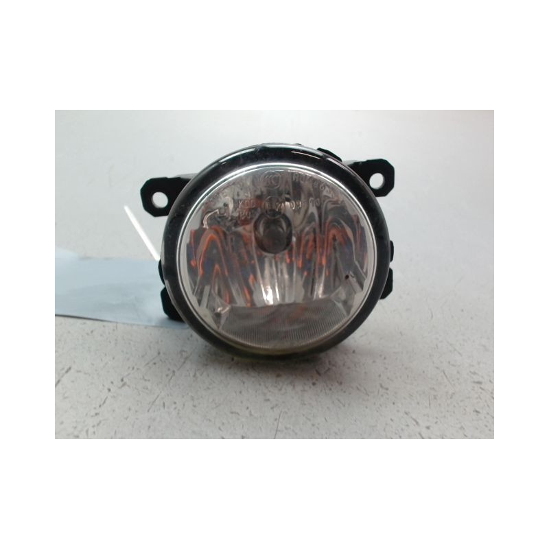 PHARE ANTIBROUILLARD AVANT GAUCHE FIAT PUNTO III 2012-...