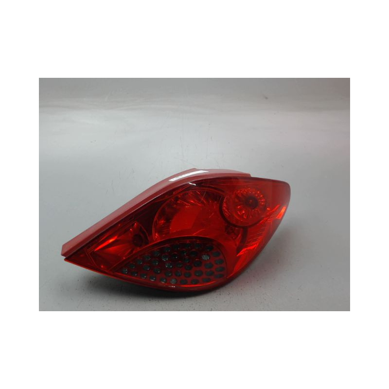 FEU ARRIERE DROIT PEUGEOT 207 2006-2013