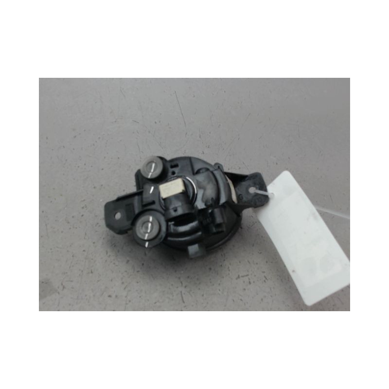 PHARE ANTIBROUILLARD AVANT GAUCHE RENAULT CLIO II Phase 2 2001-2006