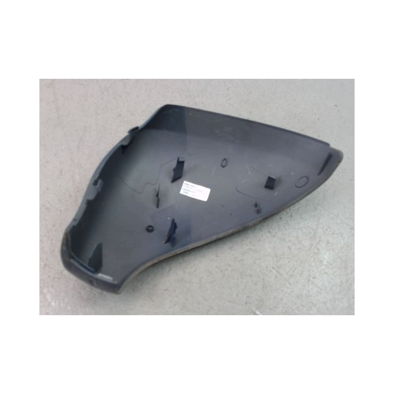 CARENAGE RETROVISEUR EXTERIEUR DROIT PEUGEOT 207 2006-2013