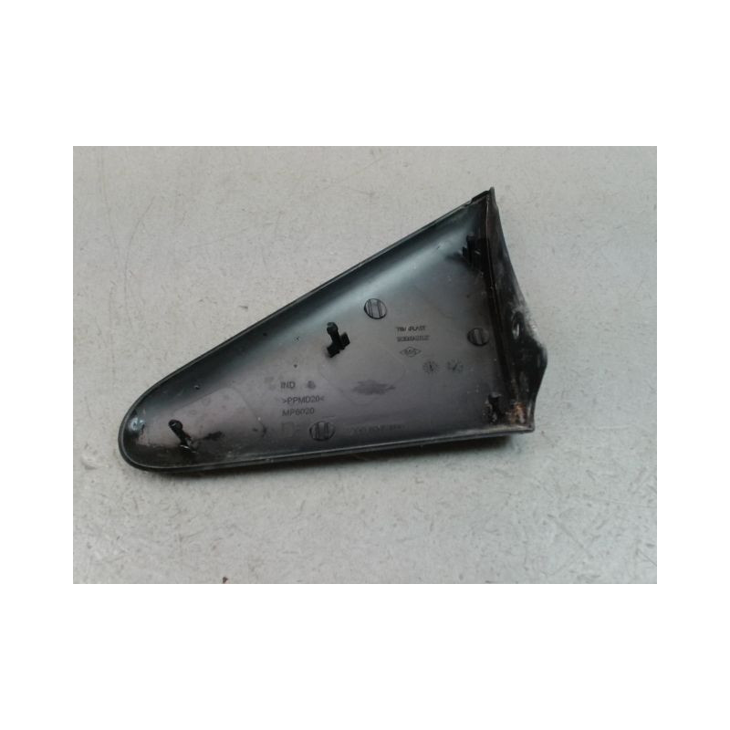 ELARGISSEUR AILE AVANT DROIT RENAULT TWINGO II Phase 1 2007-2011