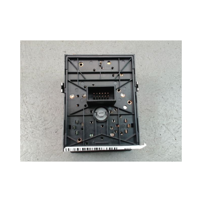 INTERIEUR COMMANDE PHARES OPEL TIGRA TWINTOP 2P II 2004-...